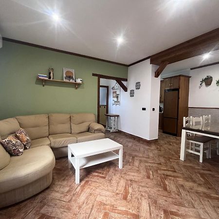 Апартаменты Casa Loli - Solo Familias Y Parejas Кониль-де-ла-Фронтера Экстерьер фото