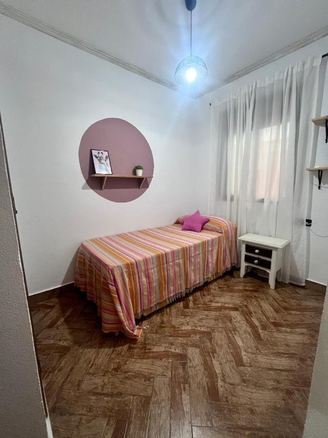 Апартаменты Casa Loli - Solo Familias Y Parejas Кониль-де-ла-Фронтера Экстерьер фото